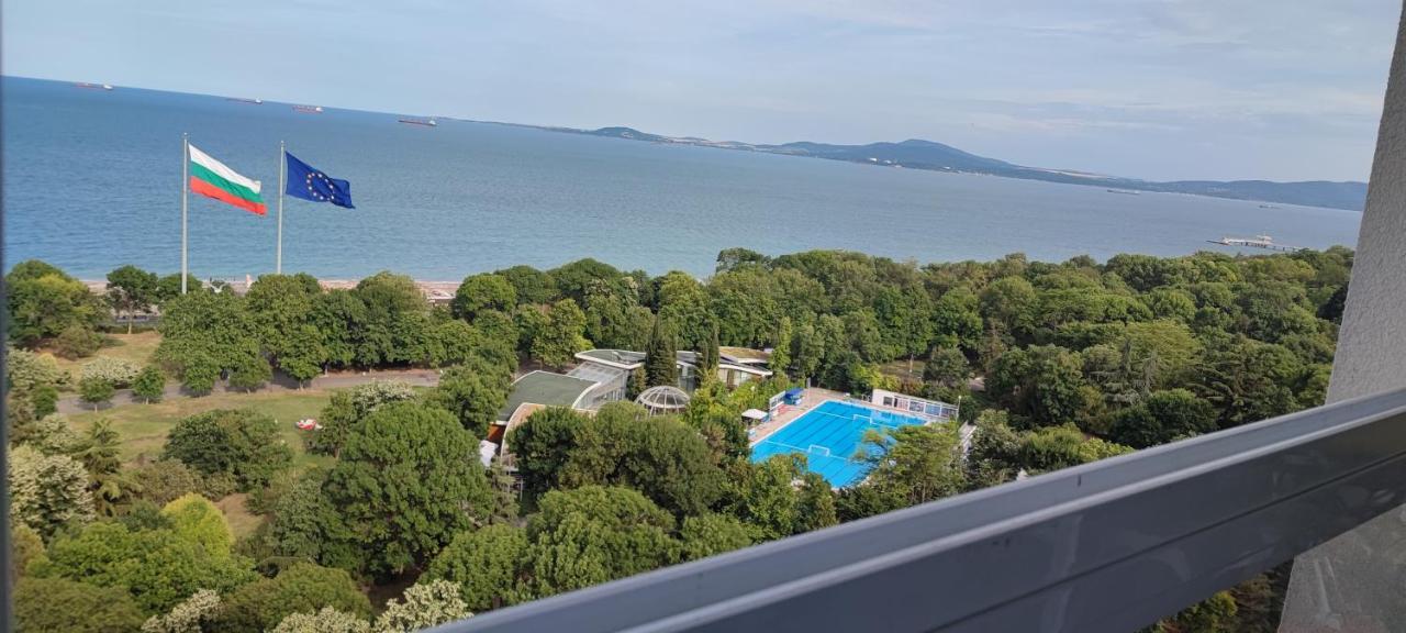 Sea View Flora Apartment *