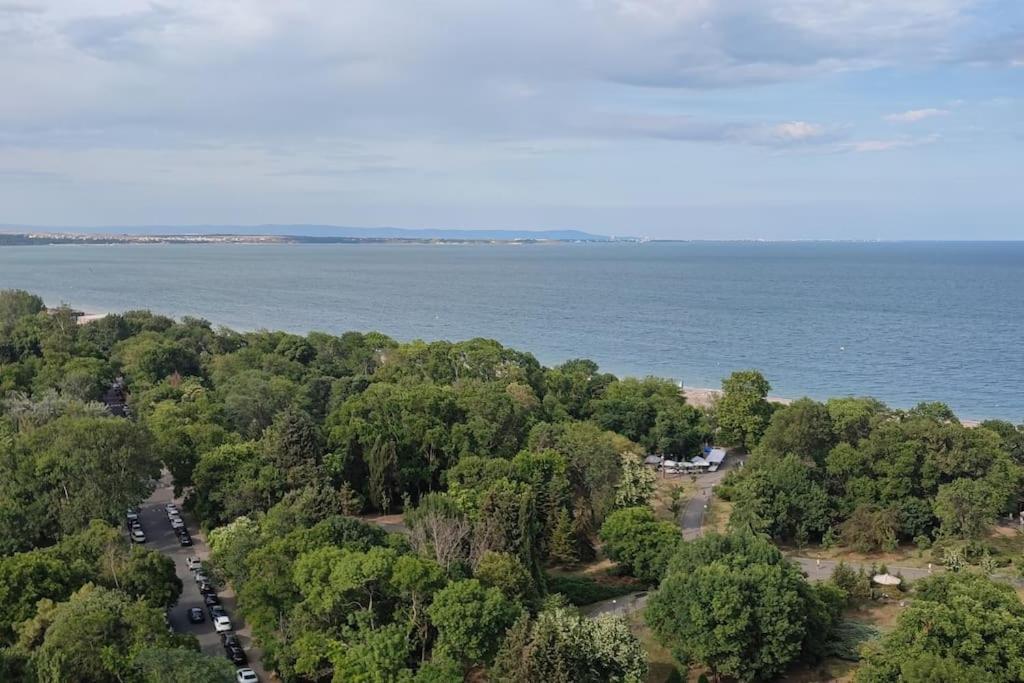 Apartment Sea View Flora *
