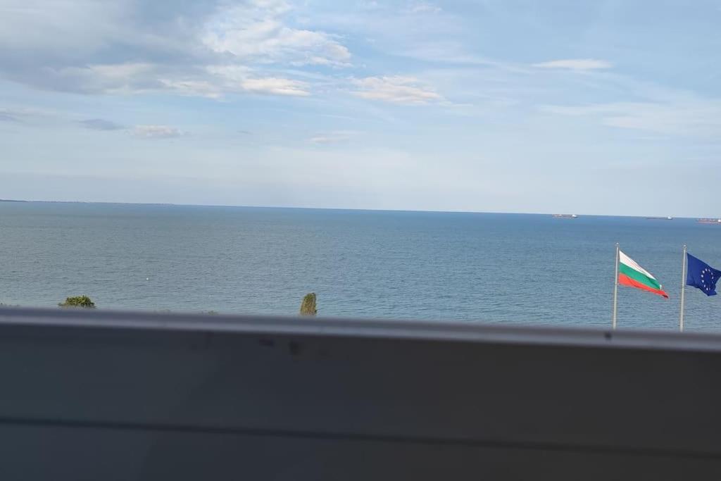Apartment Sea View Flora *